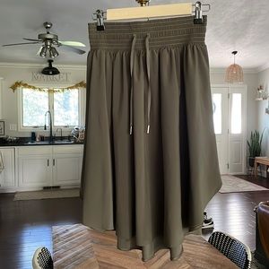 Lululemon skirt. Size 6. Worn just a few times.